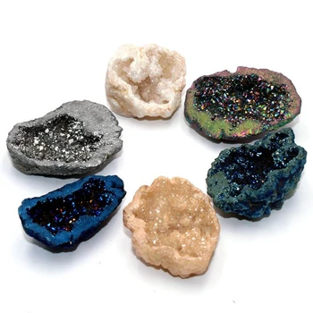 Prírodné Brazílsky Aura Quartz Geode Crystal Kamene Achát Hojnosť Rudy Specime Pokovovanie Farby Remesiel Domova Dary